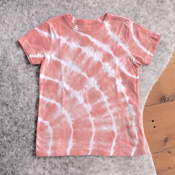 J.Crew Crewcuts Girls’ Frayed Denim Short and Tie Dye Short Sleeve Tee Bundle - Picture 11 of 11